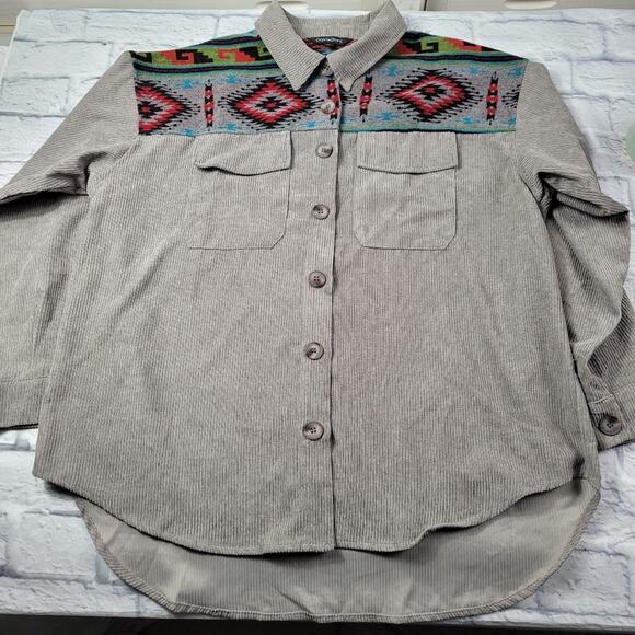 Davi & Dani Gray Wide Wale Corduroy with Southwestern Yoke Shacket size 1XL - Picture 10 of 16